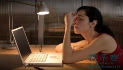 熬夜不僅加速衰老還會讓人發(fā)胖
